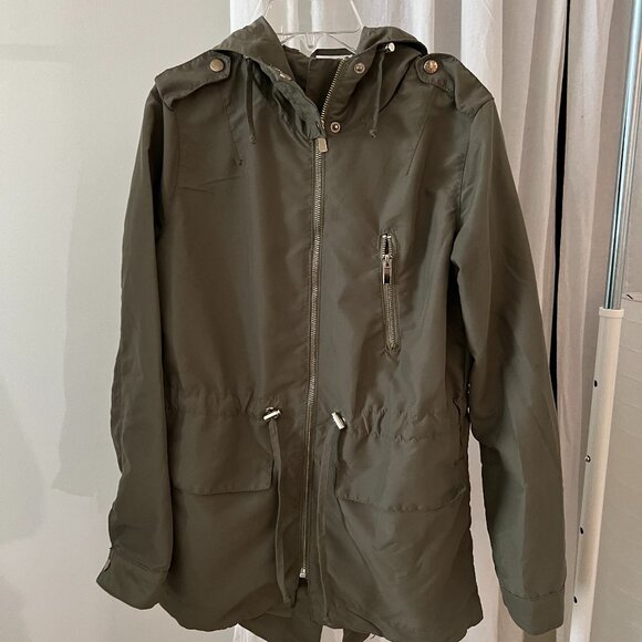 Green Jacket - Picture 1 of 3